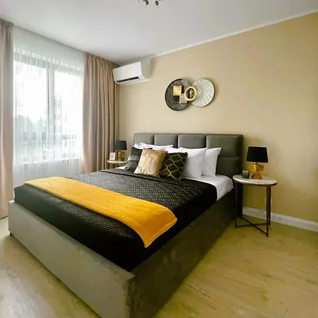 Apartment Aze - Forest Whisper Bucharest