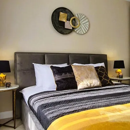 Apartment Aze - Forest Whisper Bucharest
